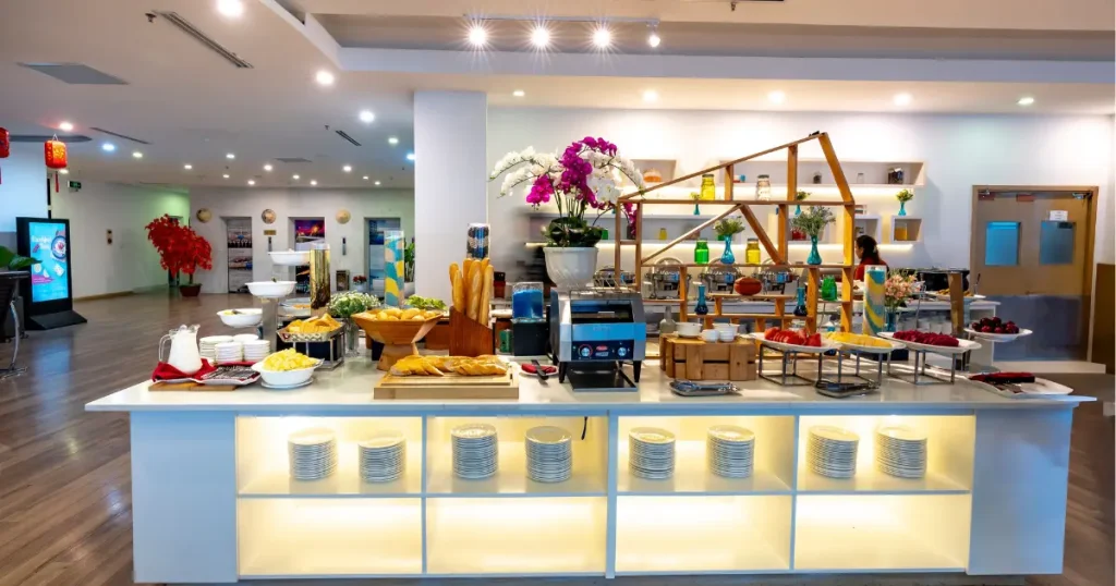 Indoor buffet displaying a variety of dishes — illustrative dining for all inclusive family resorts on east coast.